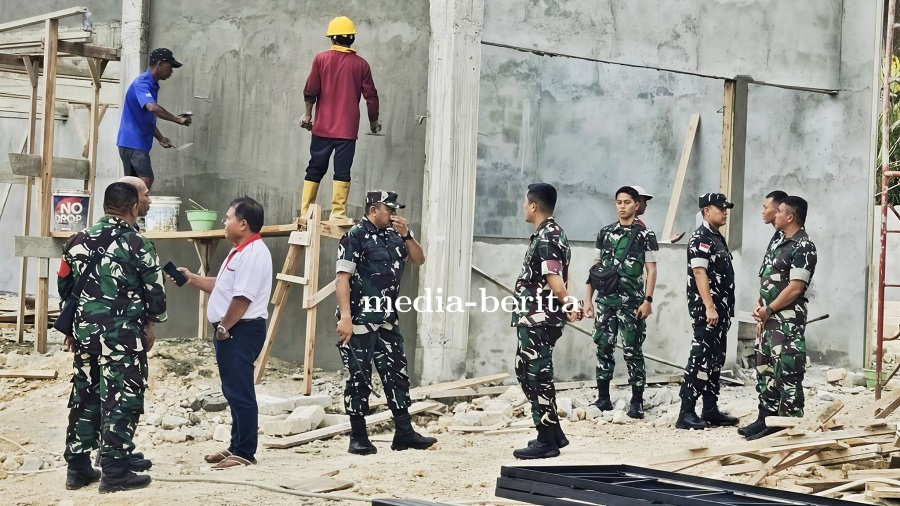 Percepat Penguatan Ekonomi: Dandim 1701/Jayapura Dampingi Danrem 172/PWY Tinjau Pembangunan KDKMP