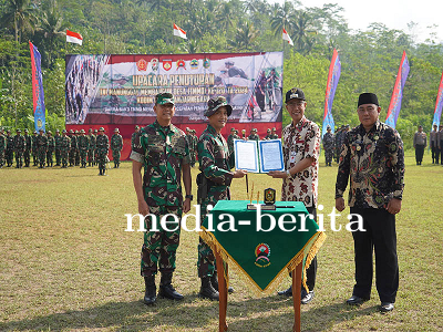 Penandatanganan Naskah TMMD oleh Dandim 0704 Banjarnegara dan Pj Bupati Banjarnegara