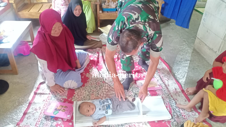 Peran Babinsa Dalam Pencegahan Stunting Bersama Bidan 