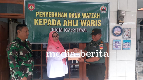 Sebanyak 4 Orang Ahli Waris Dari Keluarga TNI Mendapat Santunan Watzah