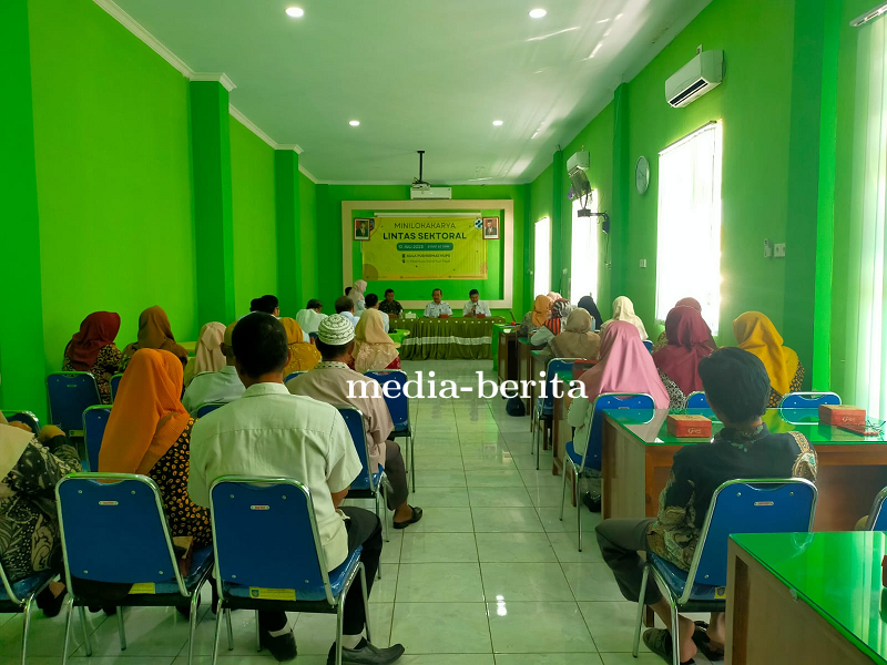 Danramil Dukuhturi Kodim 0712 Tegal Hadiri Loka Karya Mini Terkait Stunting