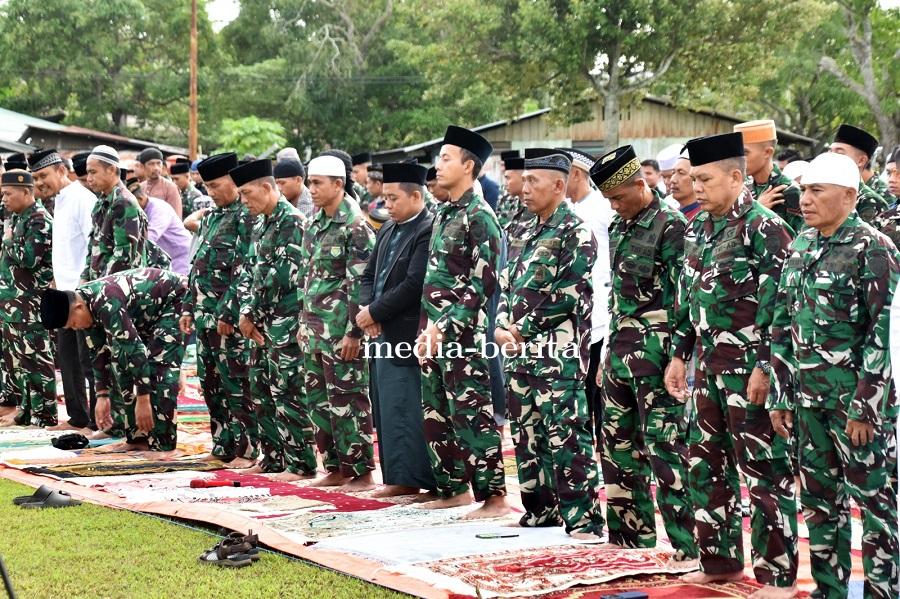 Shalat Idul Fitri Kodim 1707/Merauke Berlangsung Khidmat, Pererat Kebersamaan dan Rasa Syukur