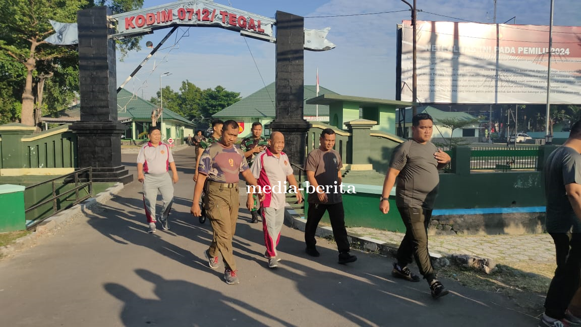 Anggota Kodim Tegal Rutin Laksanakan Jumat Sehat Dengan Berolahraga