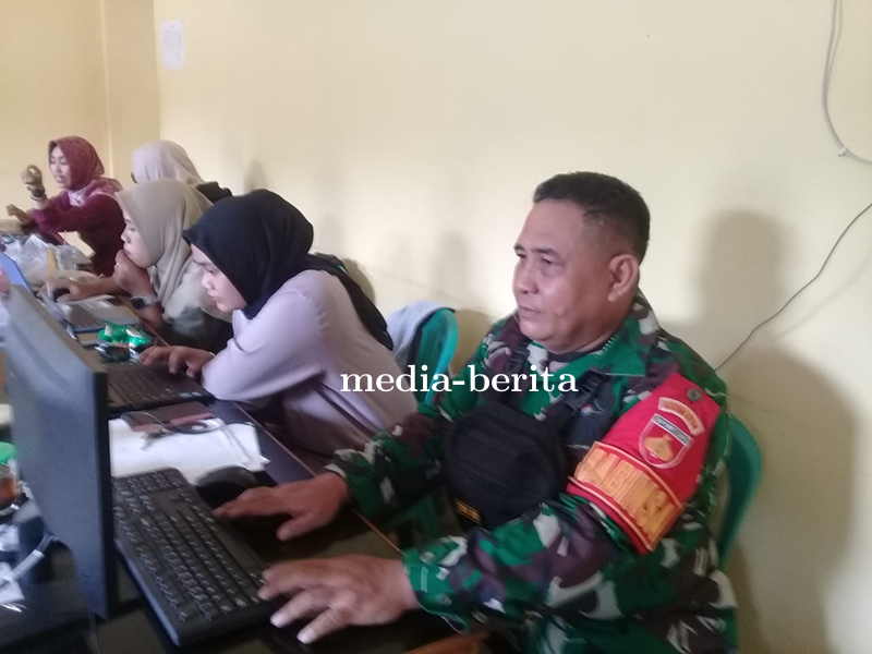 Babinsa Hadiri Acara Zoom Meeting Ptsl
