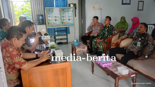 Ikut Andil Dalam Penurunan Stunting, Babinsa Warureja Hadiri Rakor Stunting Tingkat Kecamatan